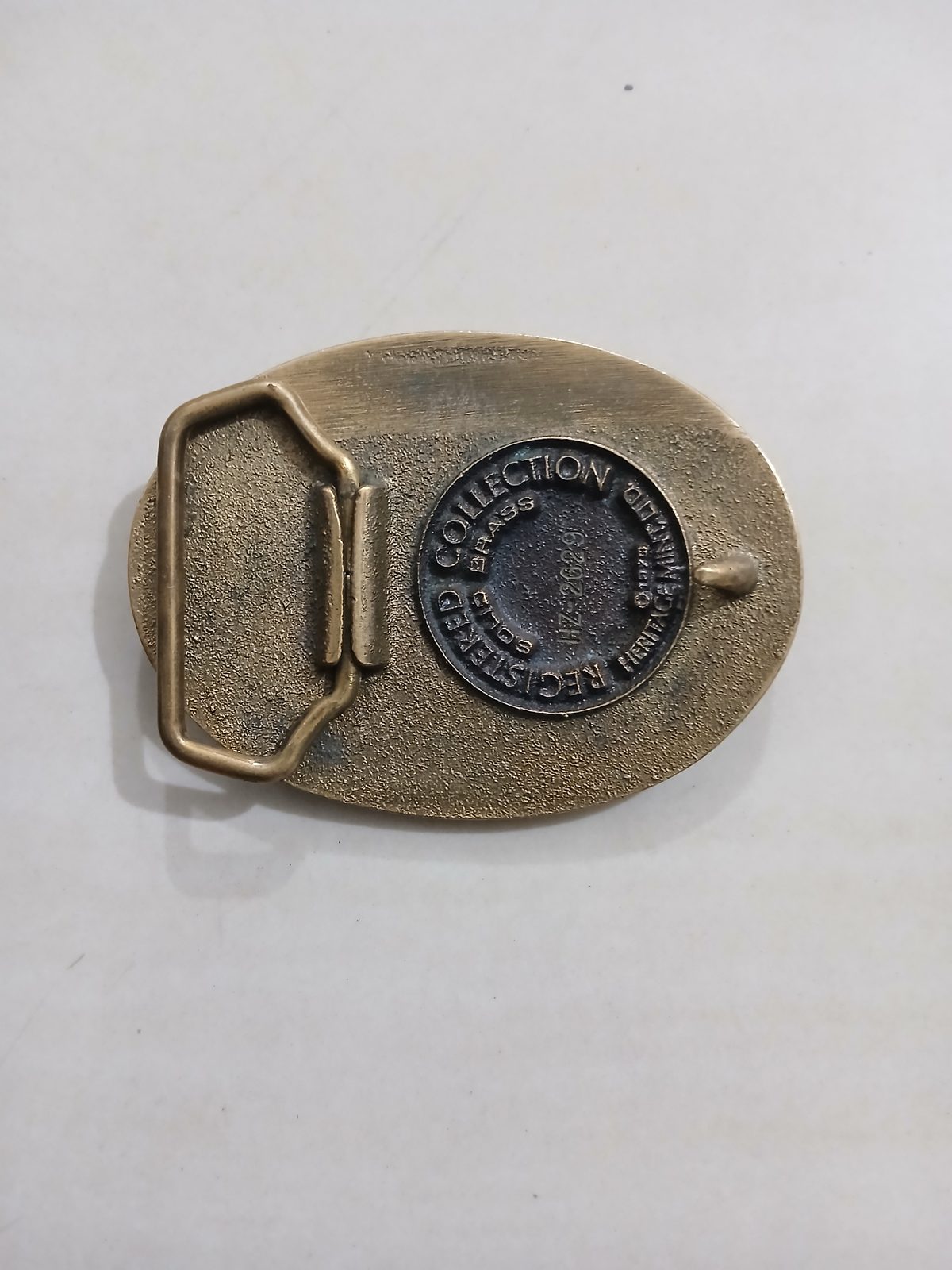 South Dakota Mount Rushmore Vintage Belt Buckle – Back view South Dakota Mount Rushmore vintage belt buckle – back view