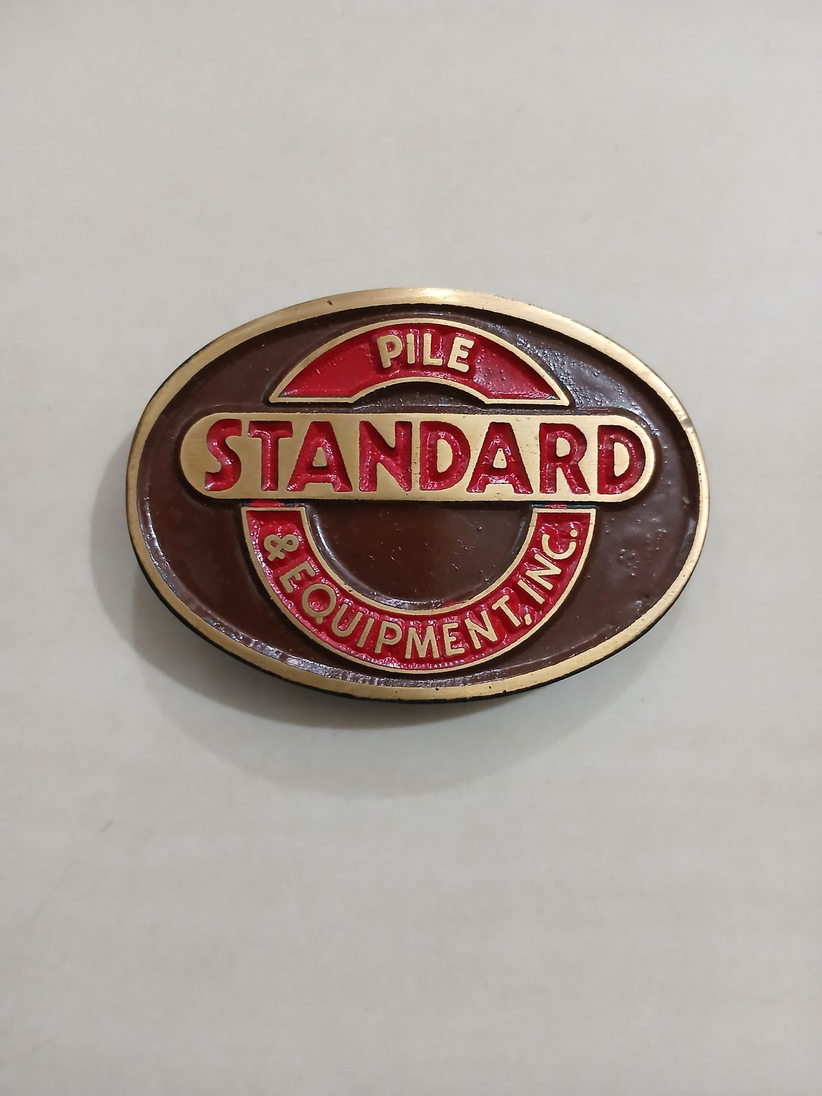Standard Equipment Inc Vintage Belt Buckle – Front view Standard Equipment Inc vintage belt buckle – front view