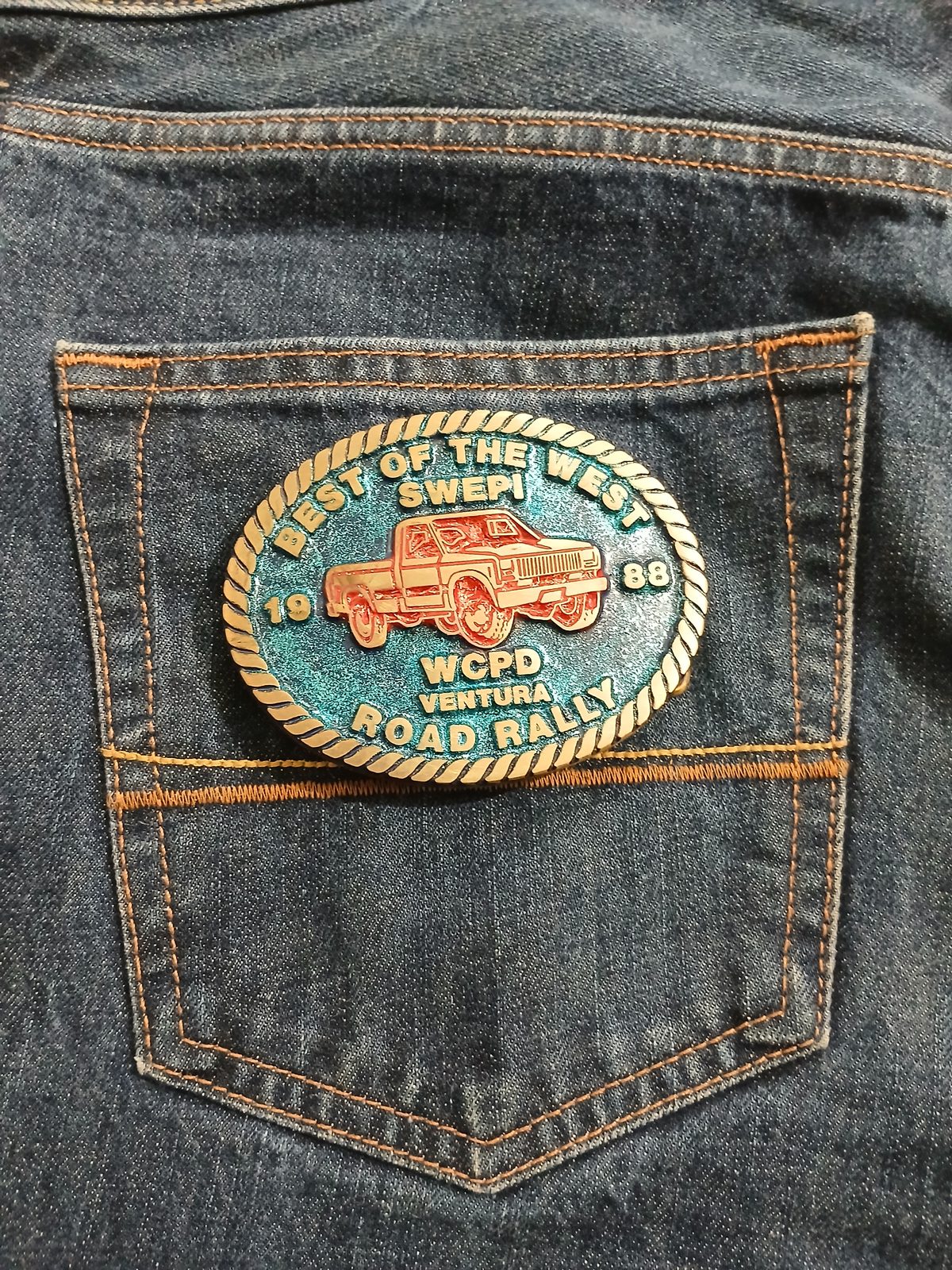 SWEPI Best of the West 1988 Road Rally Vintage Belt Buckle – On jeans back pocket SWEPI Best of the West 1988 Road Rally vintage belt buckle – on jeans back pocket