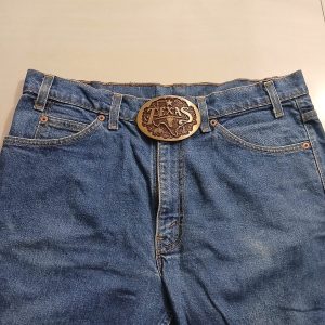 Texas Longhorn Map vintage belt buckle – worn on belt with jeans