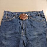 Texas Sesquicentennial 1836-1986 vintage belt buckle – worn on belt with jeans