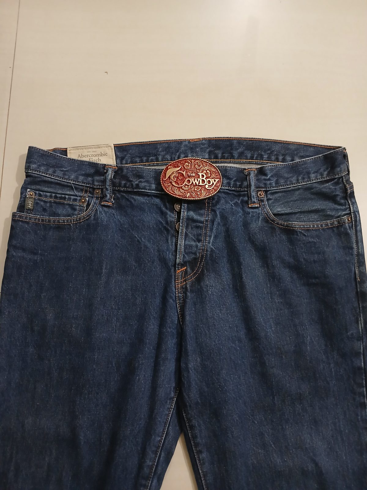 The Cowboy Vintage Belt Buckle – Worn on belt with jeans The Cowboy vintage belt buckle – worn on belt with jeans