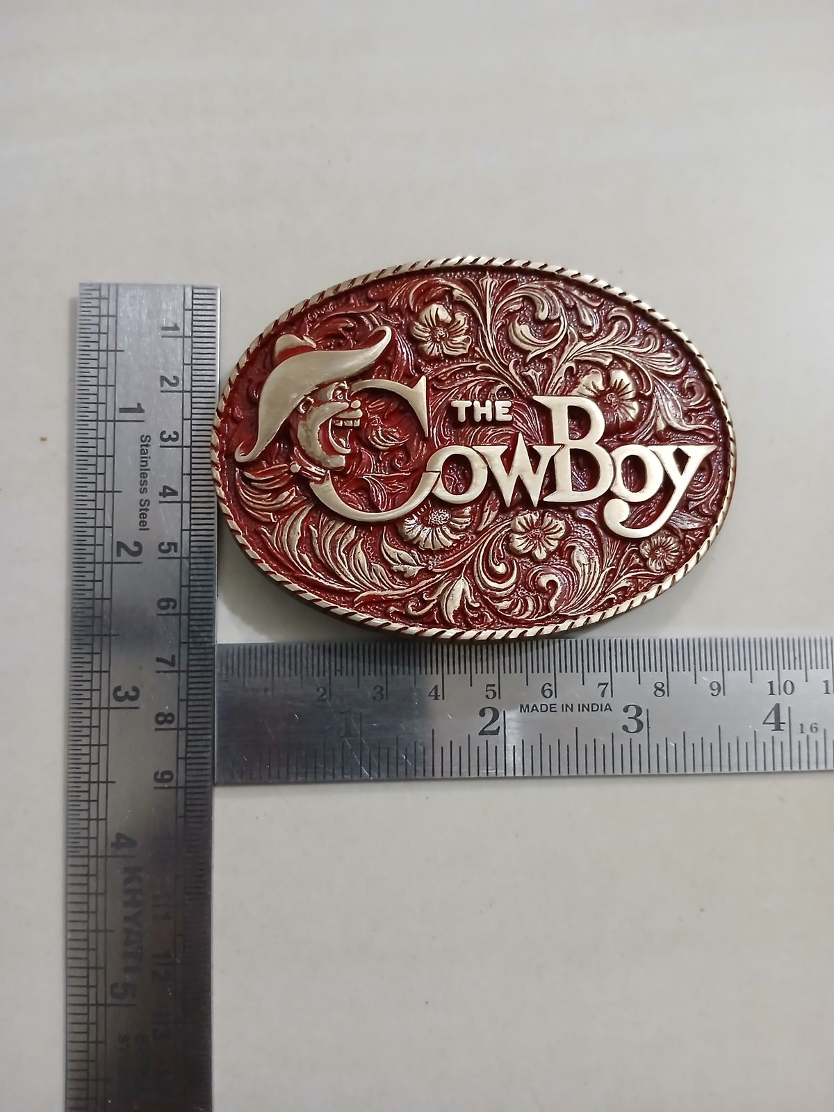 The Cowboy Vintage Belt Buckle – With ruler for size The Cowboy vintage belt buckle – with ruler for size