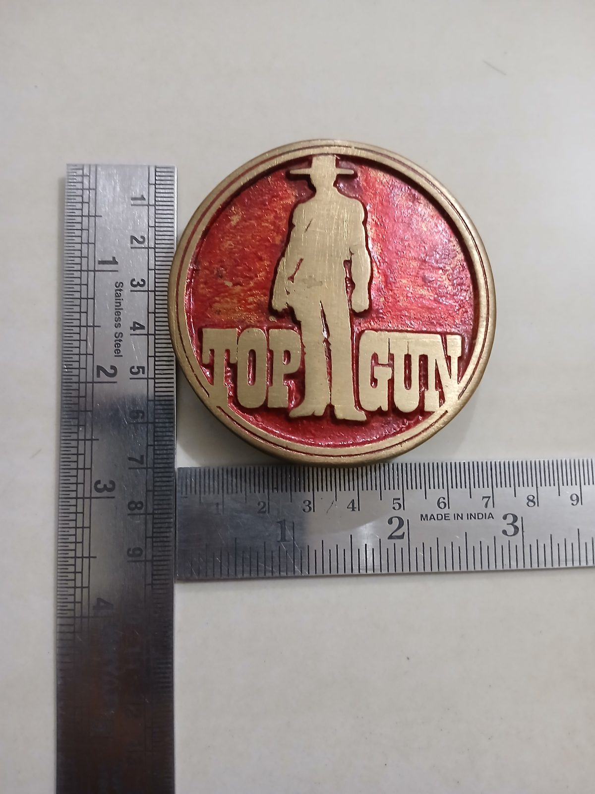 Top Gun Vintage Belt Buckle – With ruler for size Top Gun vintage belt buckle – with ruler for size