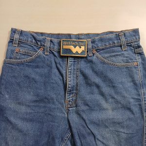 WellTech Inc vintage belt buckle – worn on belt with jeans