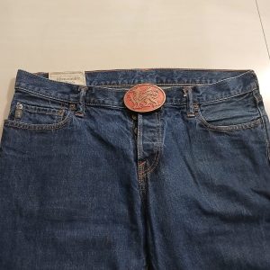 Welsh Dragon vintage belt buckle – worn on belt with jeans