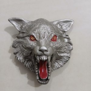 Wolf Head vintage belt buckle – front view