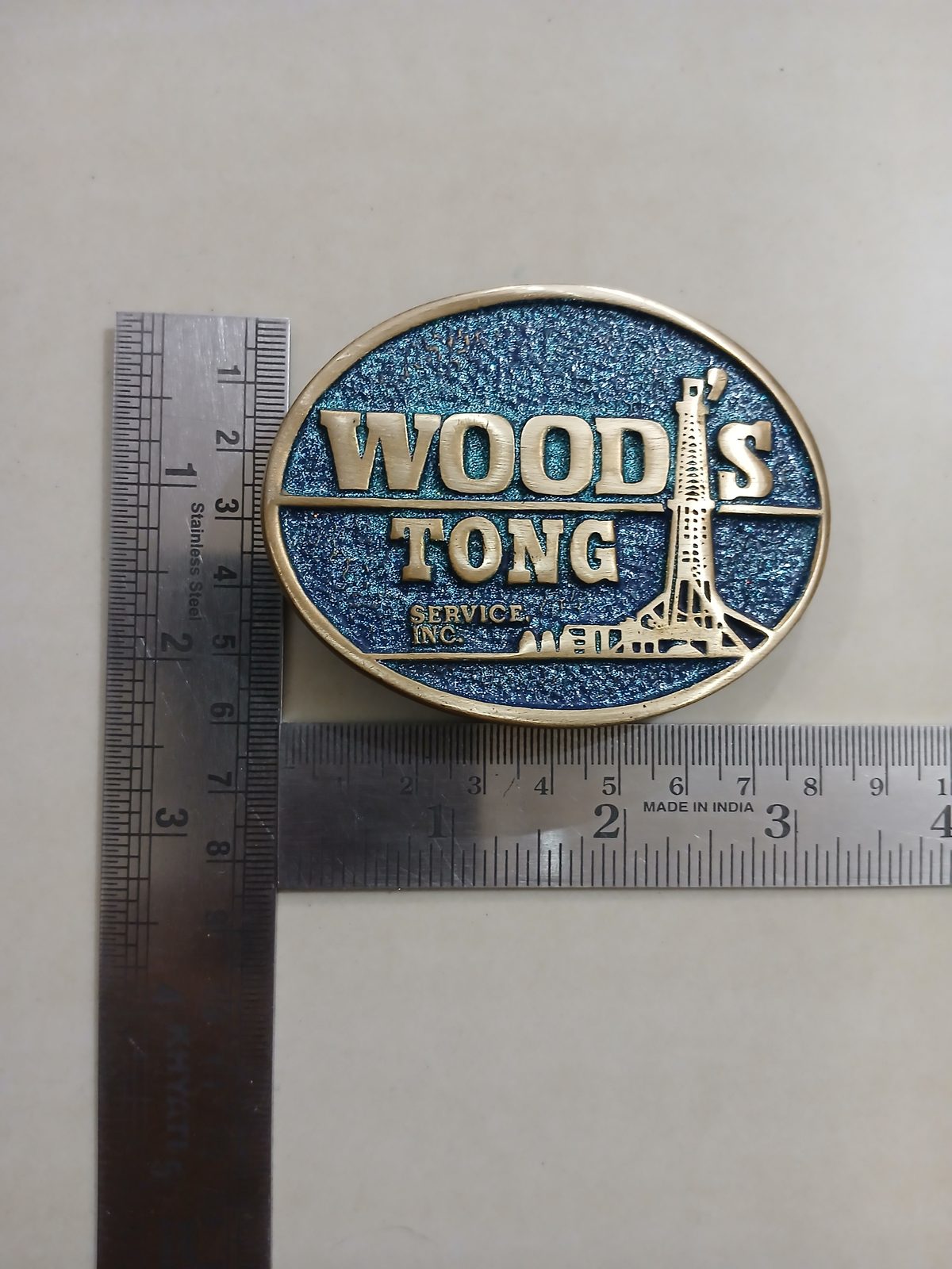 Woods Tong Service Vintage Belt Buckle – With ruler for size Woods Tong Service vintage belt buckle – with ruler for size